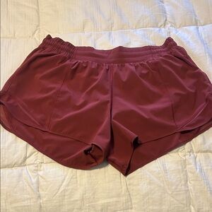 lululemon 2.5” Maroon Athletic Shorts low rise